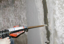 Injection grouting for retrofitting of buildings